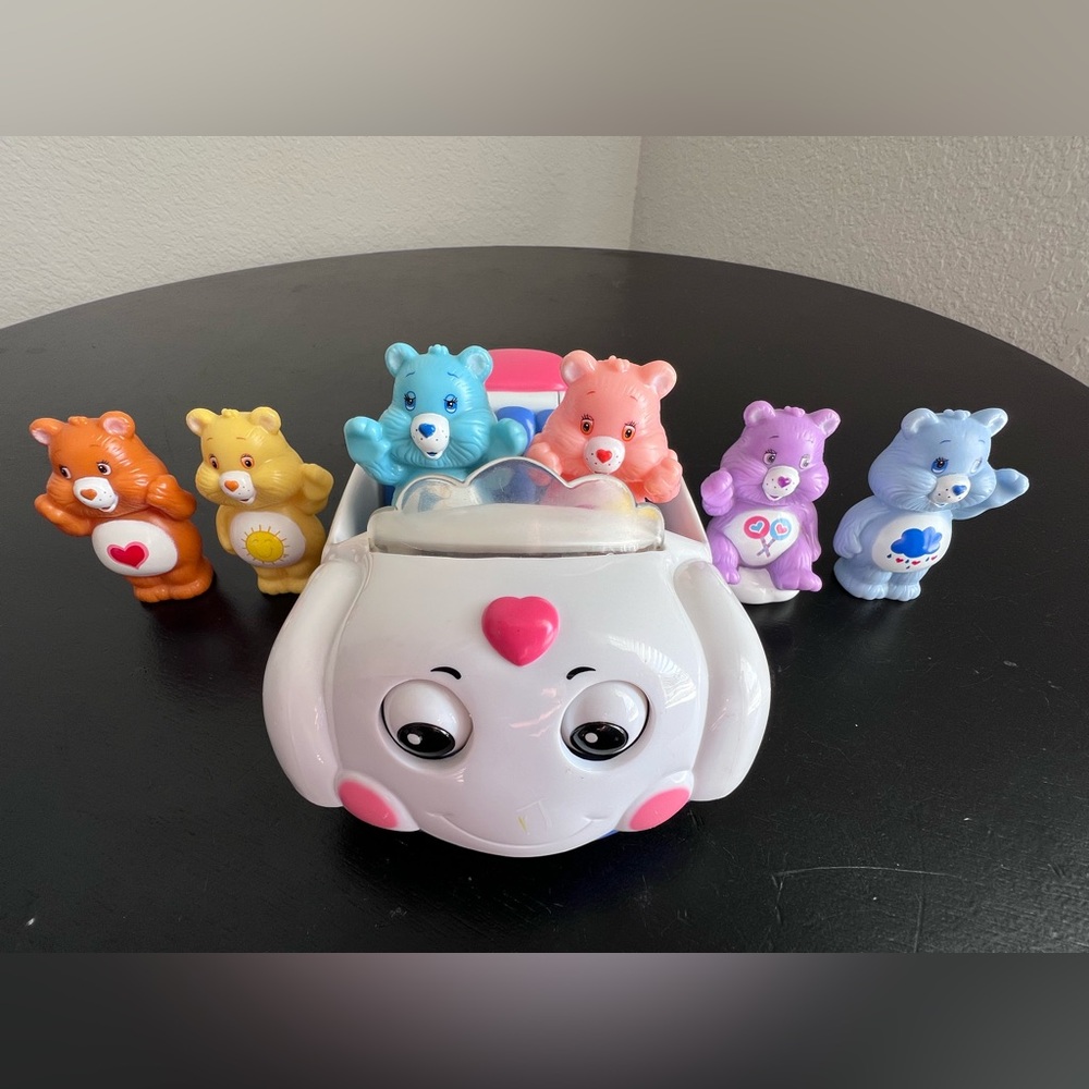 2003 CareBear Colorful Toy Set (6 Care Bears & Cloud Car)